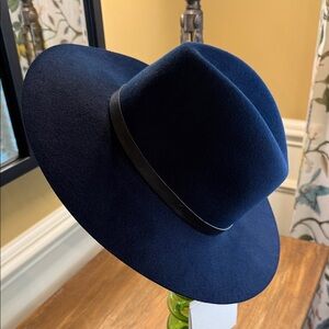 NWT JANESSA LEONE Wool Felt Watson Hat